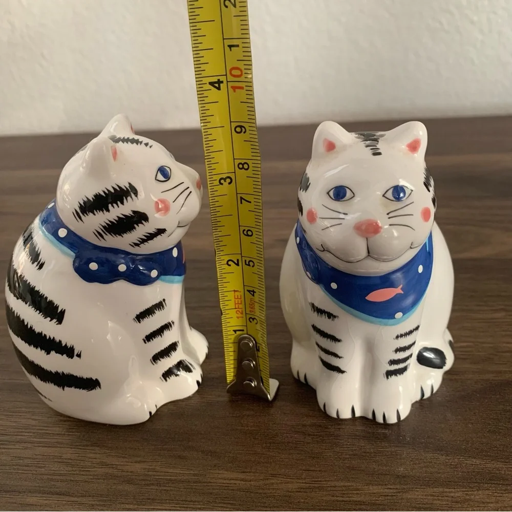 Coco Dowley White Black Cat Blue Bandana Cookie jar Salt & Pepper Shakers Set